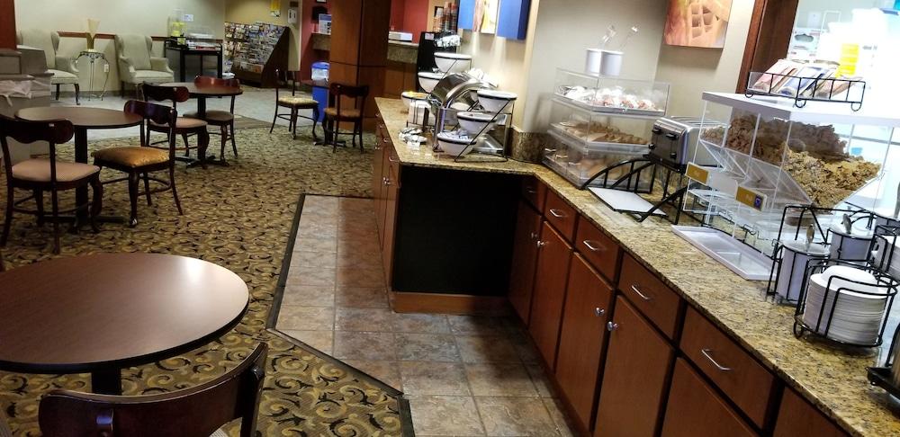 Fairbridge Inn & Suites Batavia-Darien Amusement Park Eksteriør bilde