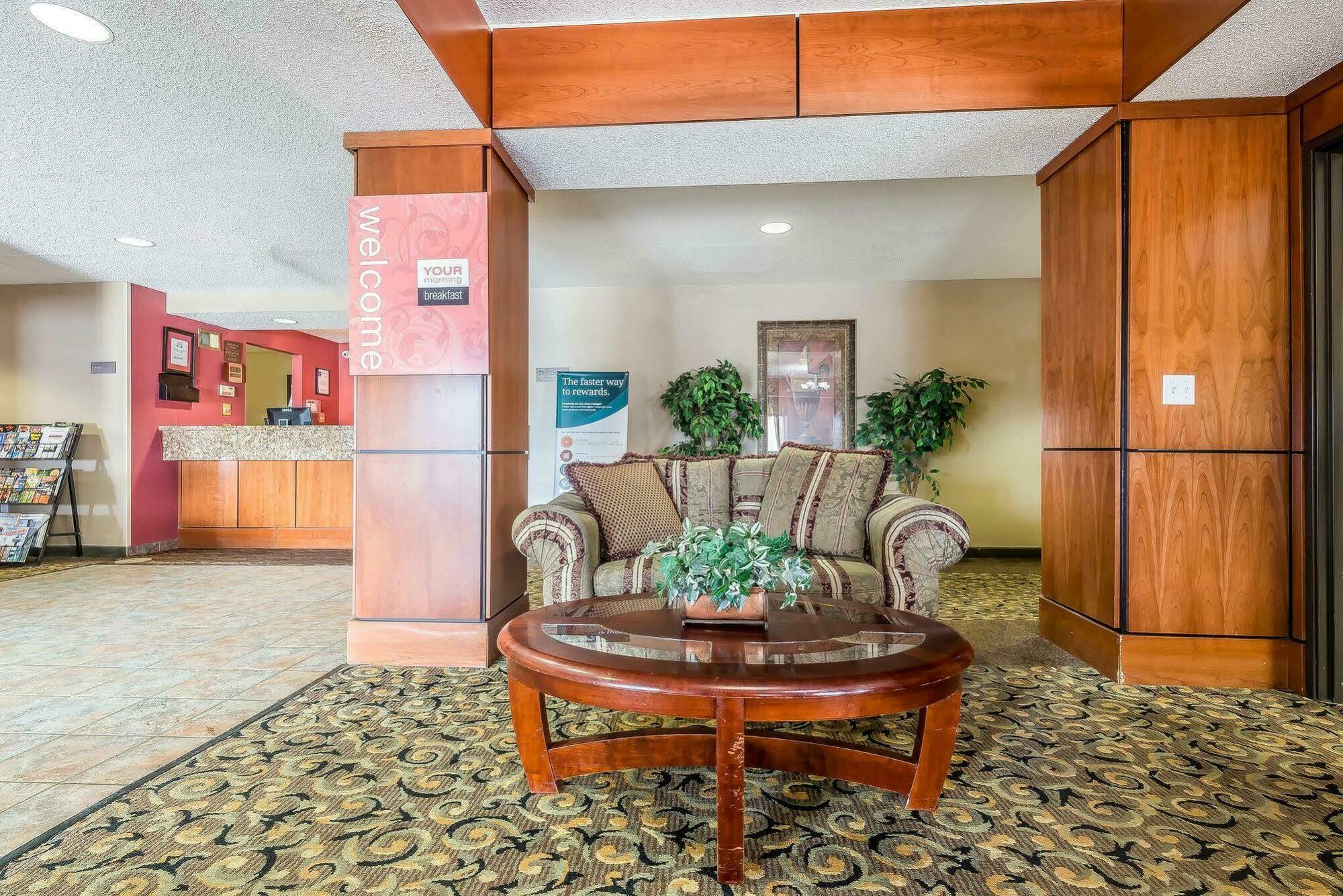 Fairbridge Inn & Suites Batavia-Darien Amusement Park Eksteriør bilde